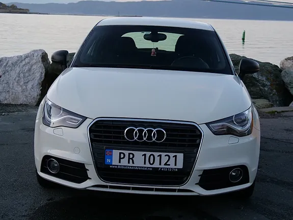 Audi A1 2012 photo 3