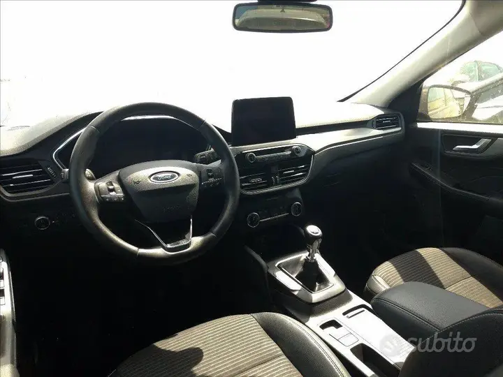 Ford Kuga 2023 photo 3