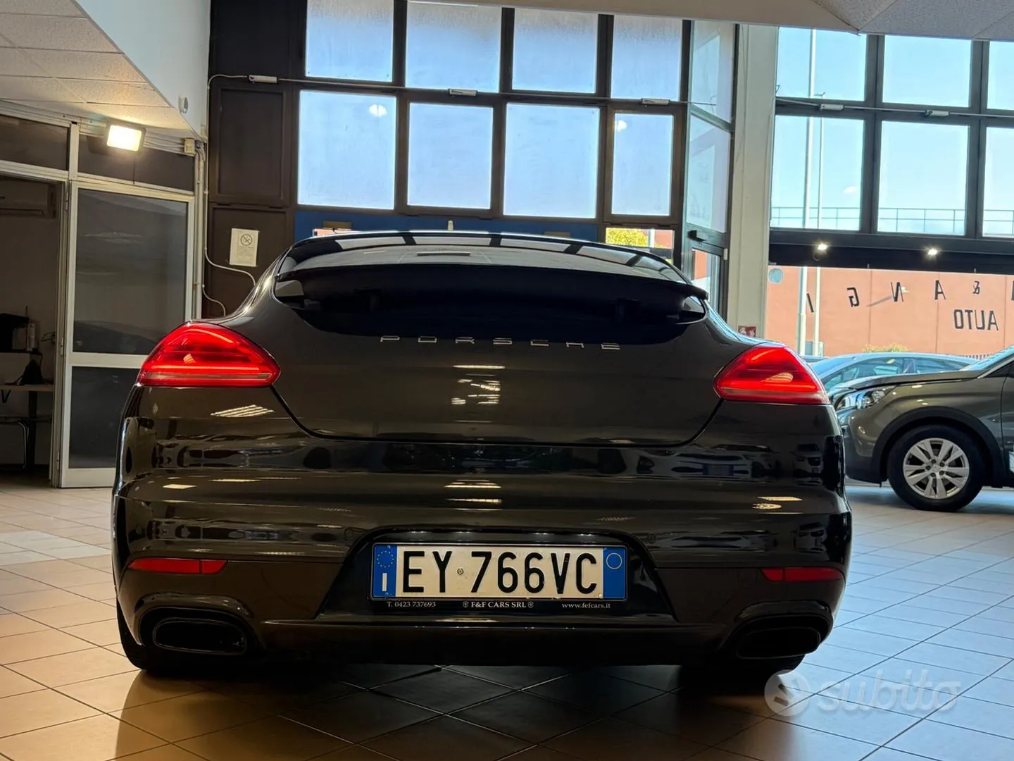 Porsche Panamera 2015 photo 3
