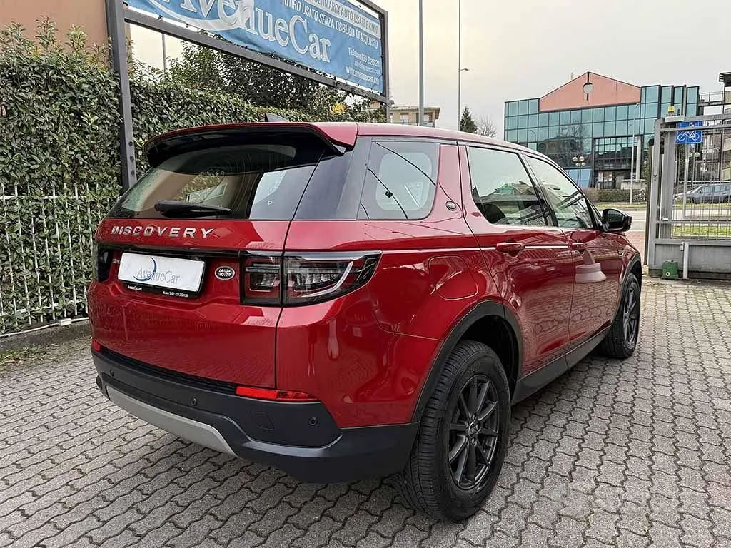 Land Rover Discovery Sport 2021 photo 5