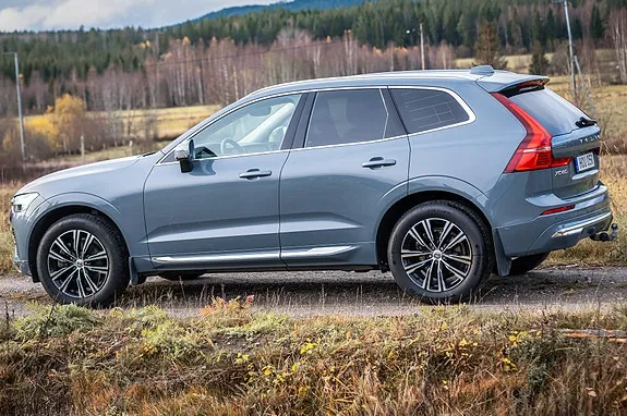 Volvo Xc60 2022 photo 2