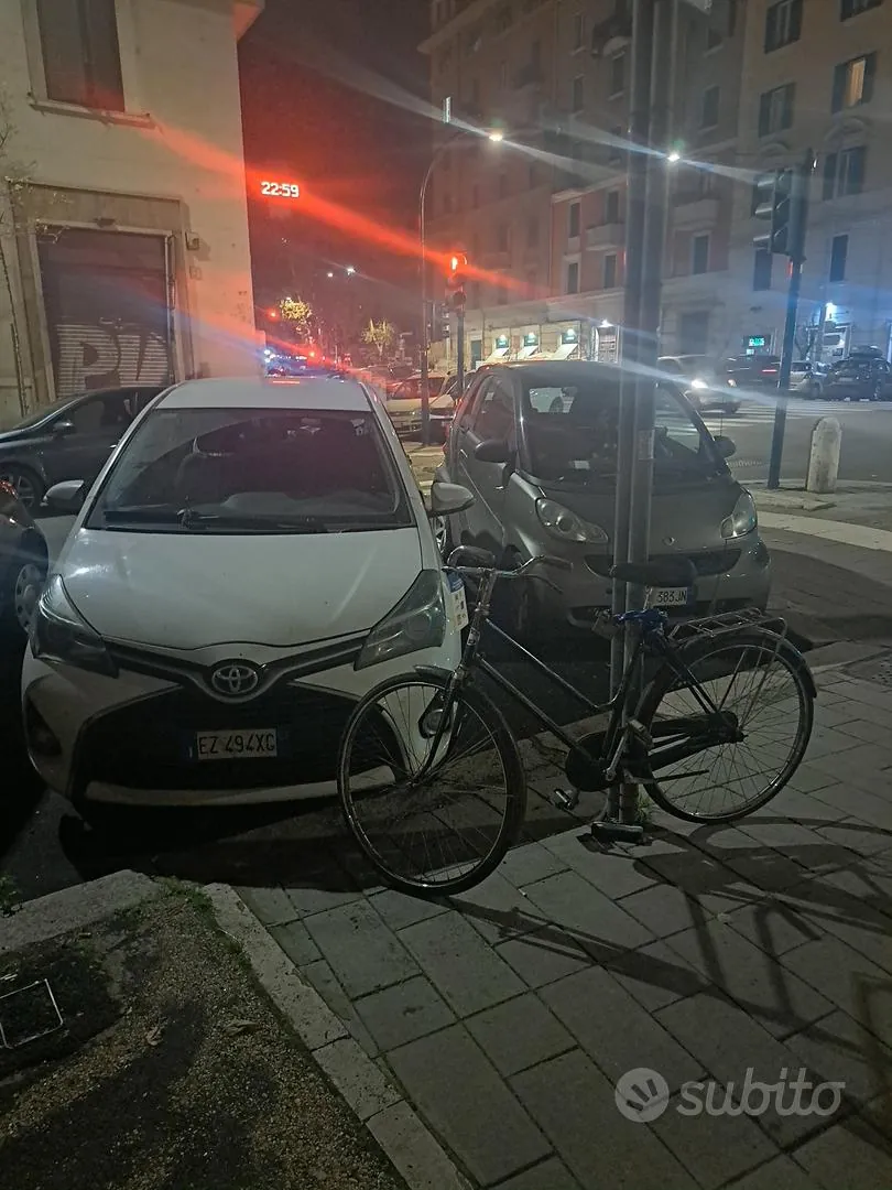 Toyota Yaris 2015 photo 3