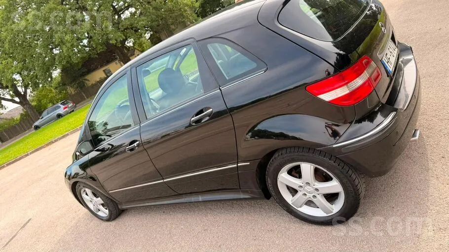Mercedes-Benz B180 2005 photo 3