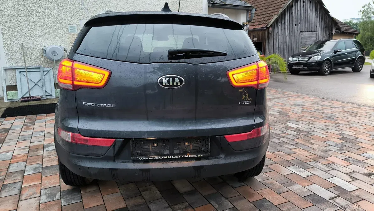 Kia Sportage 2016 photo 2