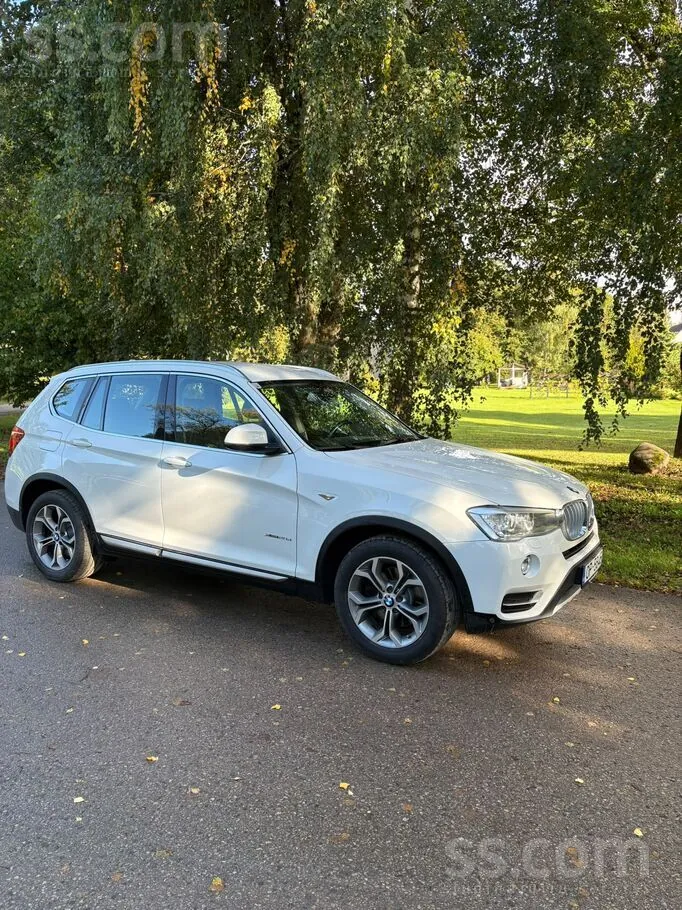 BMW X3 2015 photo 2