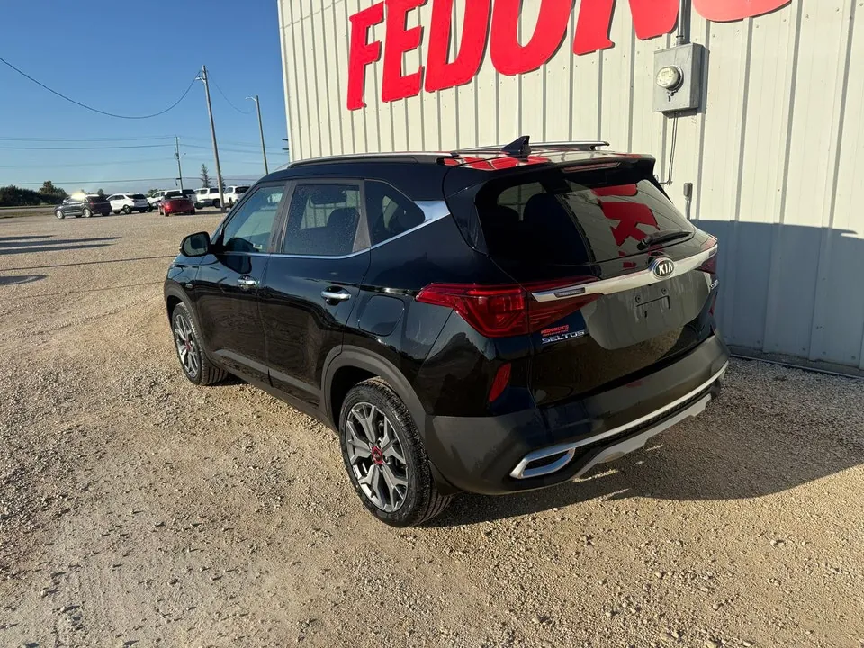 Kia Seltos 2021 photo 2