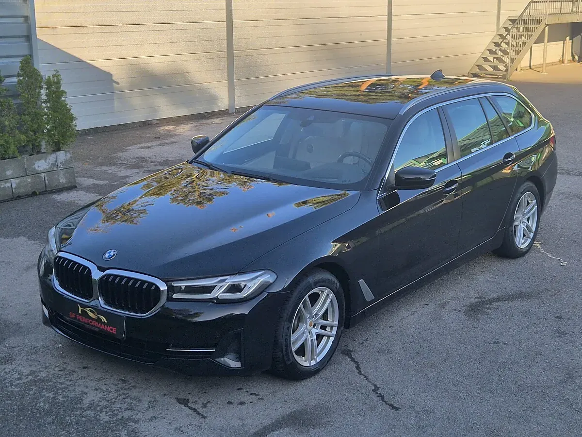 BMW 5 Series 2021 photo 2