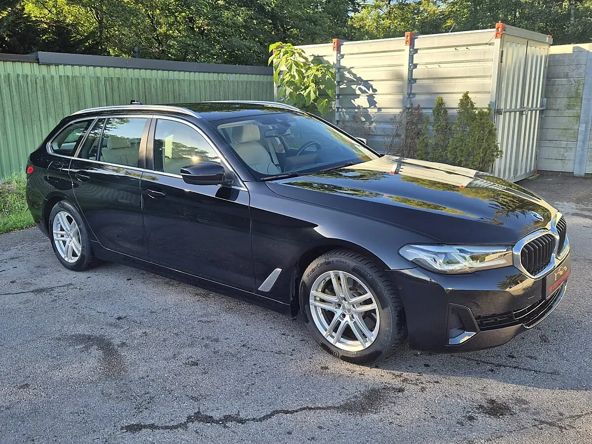 BMW 5 Series 2021 photo 3