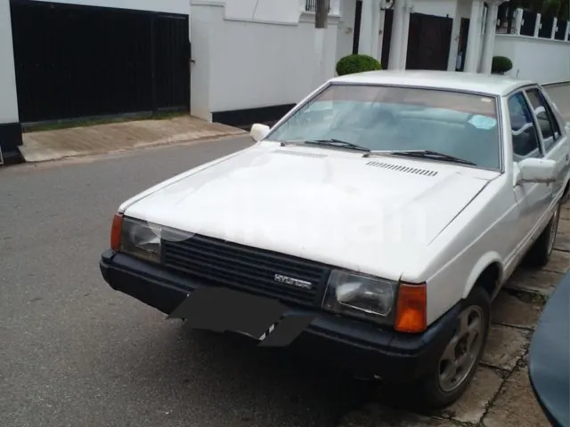 Hyundai Stellar 1989 photo 2