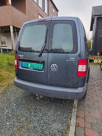 Volkswagen Caddy Maxi 2010 photo 2