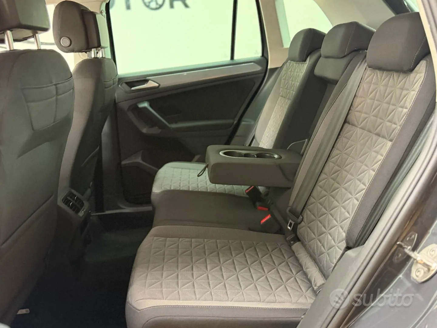 Volkswagen Tiguan 2023 photo 3