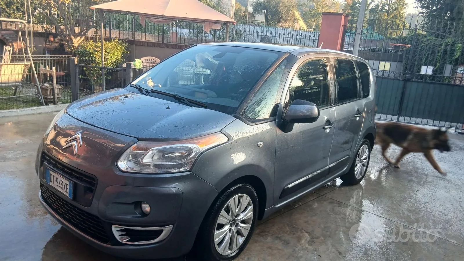 Citroen C3 Picasso 2009 photo 2