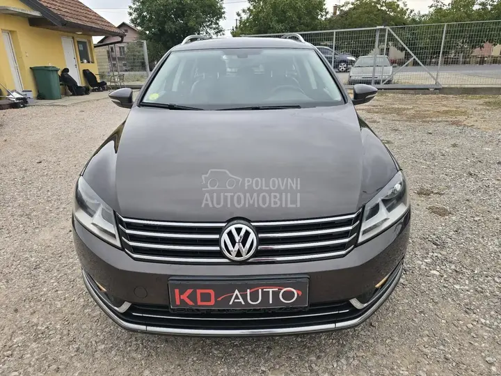 Volkswagen Passat B7 2012 photo 2