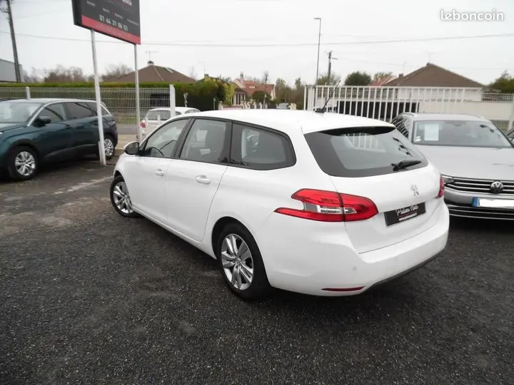 Peugeot 308 2016 photo 2