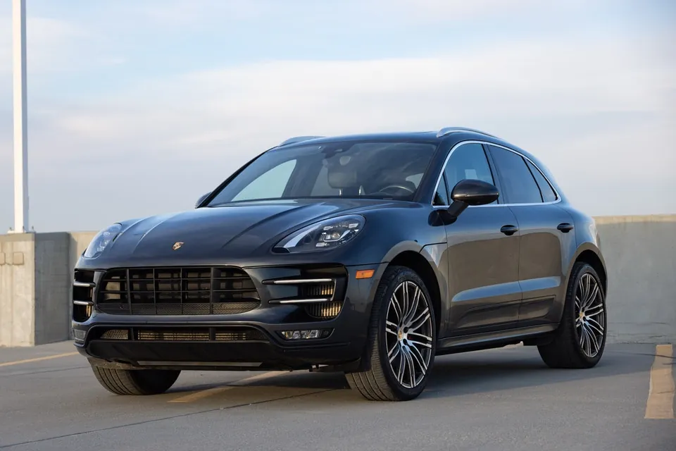 Porsche Macan 2017 photo 2