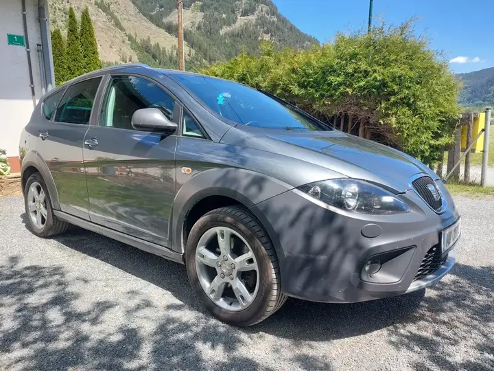 Seat Altea 2013 photo 2