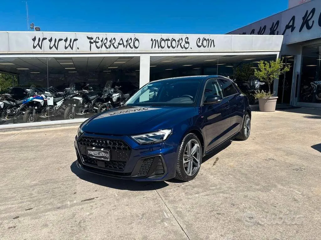 Audi A1 2025 photo 2