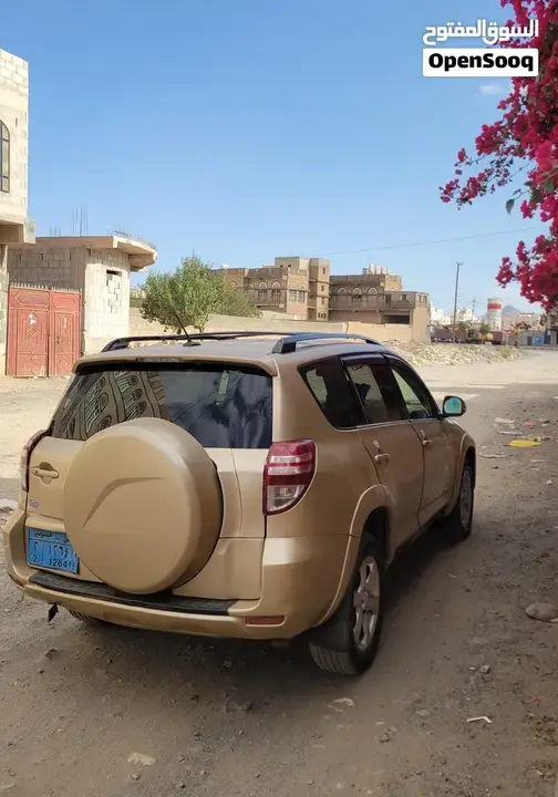 Toyota Rav4 2011 photo 3