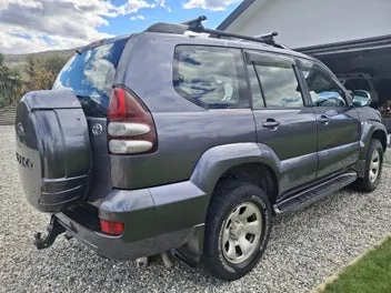 Toyota Land Cruiser Prado 2006 photo 5