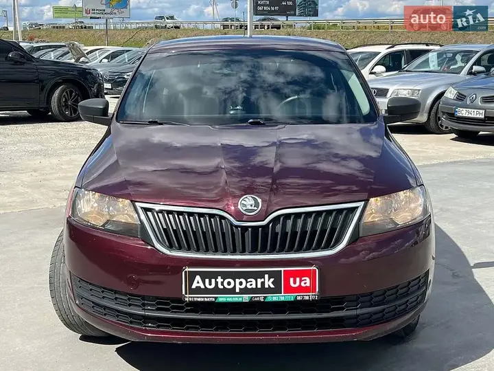 Skoda Rapid 2013 photo 2
