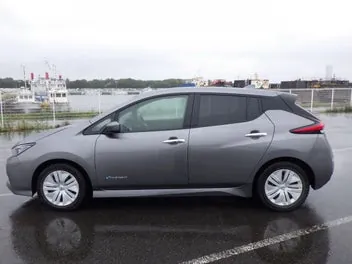 Nissan Leaf 2021 photo 4