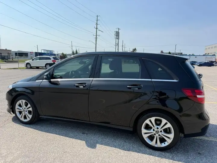 Mercedes-Benz B-Class 2018 photo 4