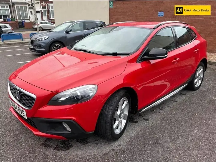 Volvo V40 2014 photo 2