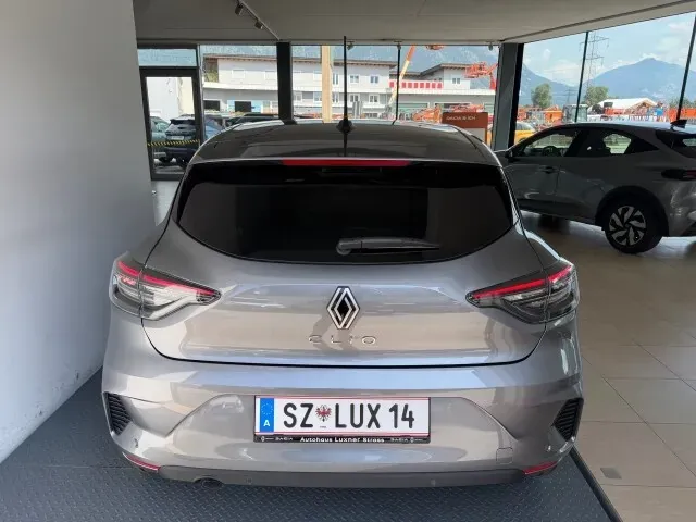 Renault Clio 2026 photo 2