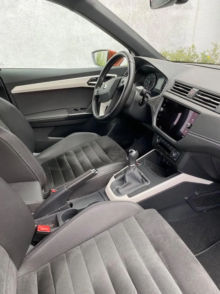 Seat Arona