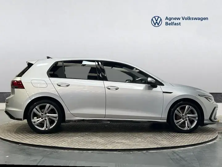 Volkswagen Golf 2023 photo 4