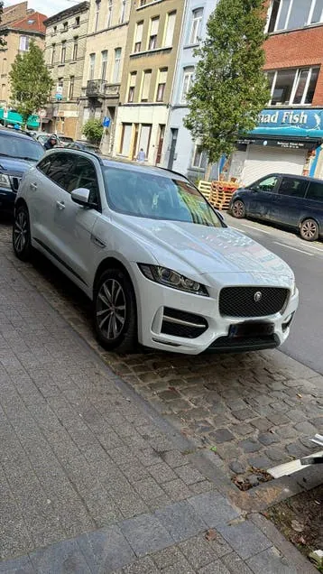 Jaguar F-Pace