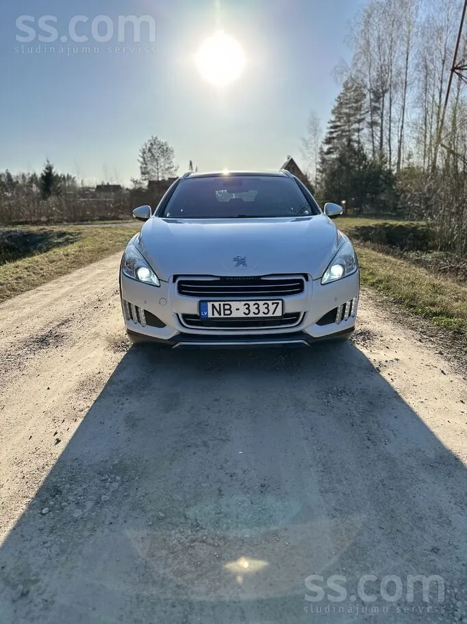 Peugeot 508 2012 photo 3
