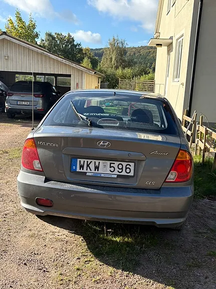 Hyundai Accent 2005 photo 3