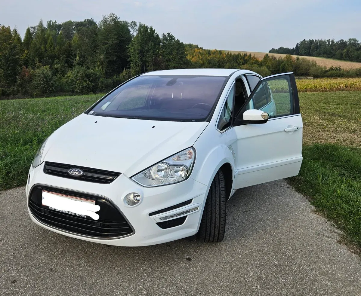 Ford S-Max