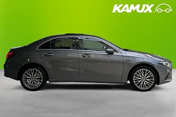 Mercedes-Benz A250 E