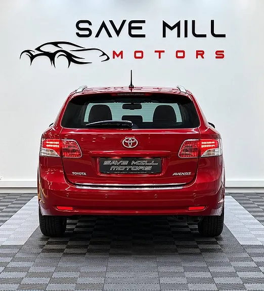 Toyota Avensis 2011 photo 3