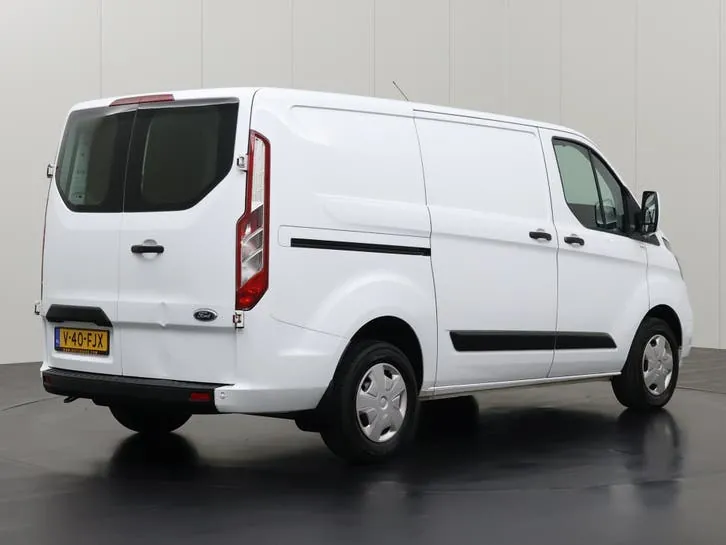 Ford Transit Custom 2020 photo 2
