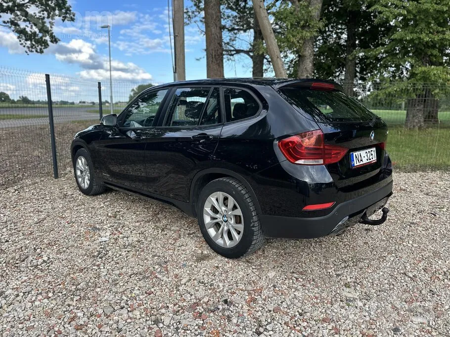 BMW X1 2013 photo 3