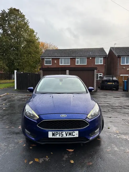 Ford Focus 2015 photo 2