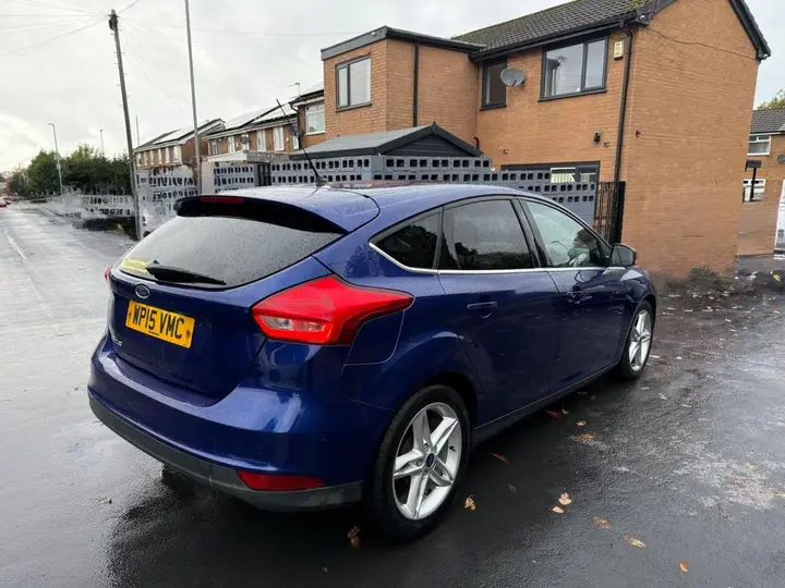 Ford Focus 2015 photo 4