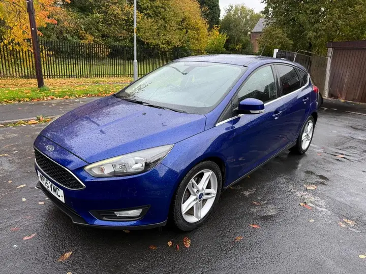 Ford Focus 2015 photo 3