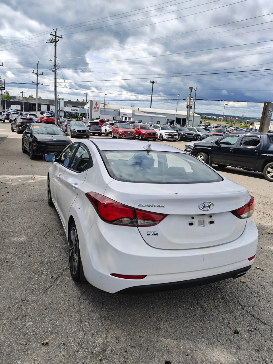Hyundai Elantra 2016 photo 2