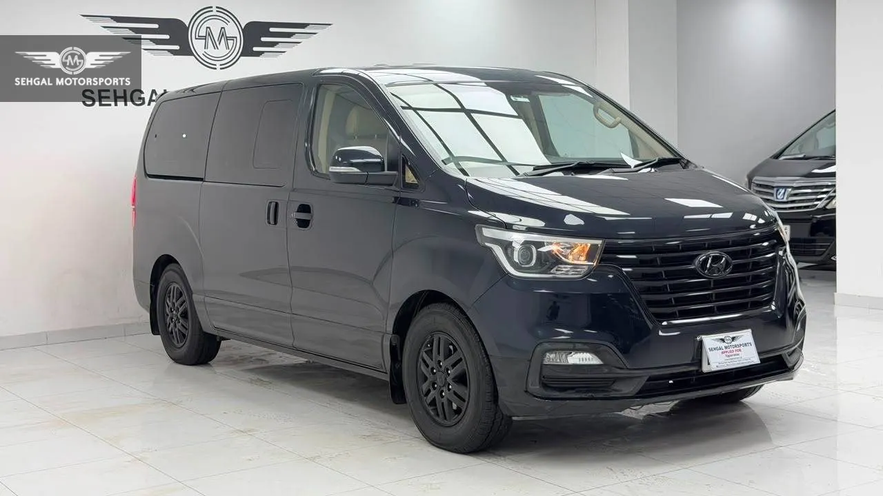 Hyundai Grand Starex
