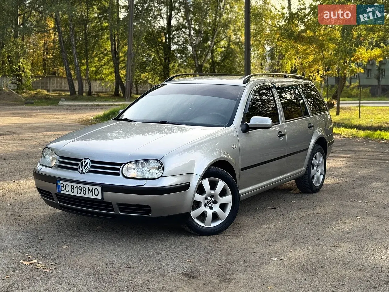 Volkswagen Golf 2002 photo 3