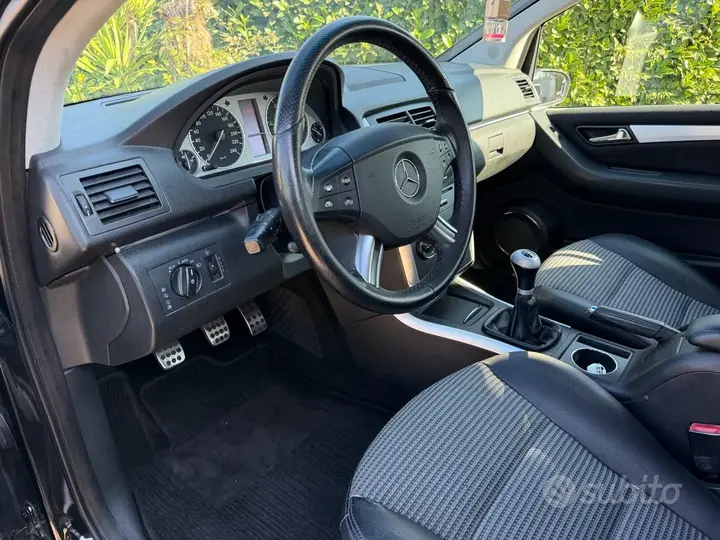 Mercedes-Benz B-Class 2008 photo 5