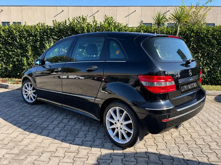 Mercedes-Benz B-Class 2008 photo 4