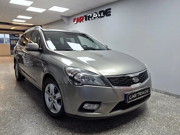Kia Ceed 2011 photo 3