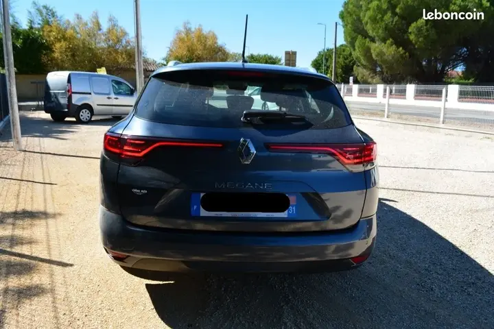 Renault Megane 2022 photo 3