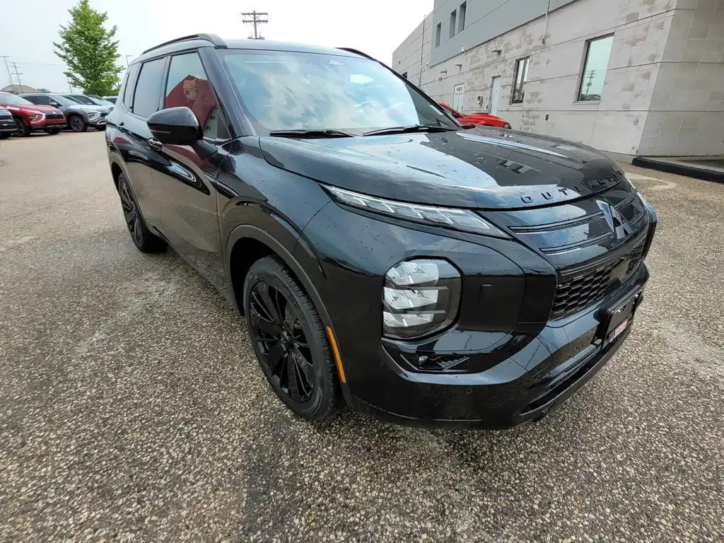 Mitsubishi Outlander 2026 photo 3