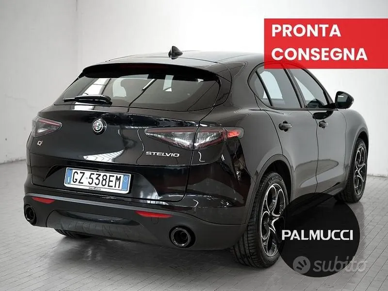 Alfa Romeo Stelvio 2025 photo 3
